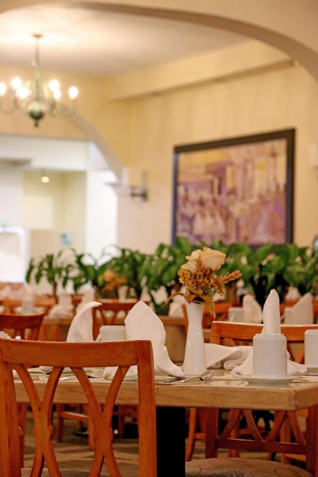 Holiday Inn La Piedad By Ihg Екстер'єр фото