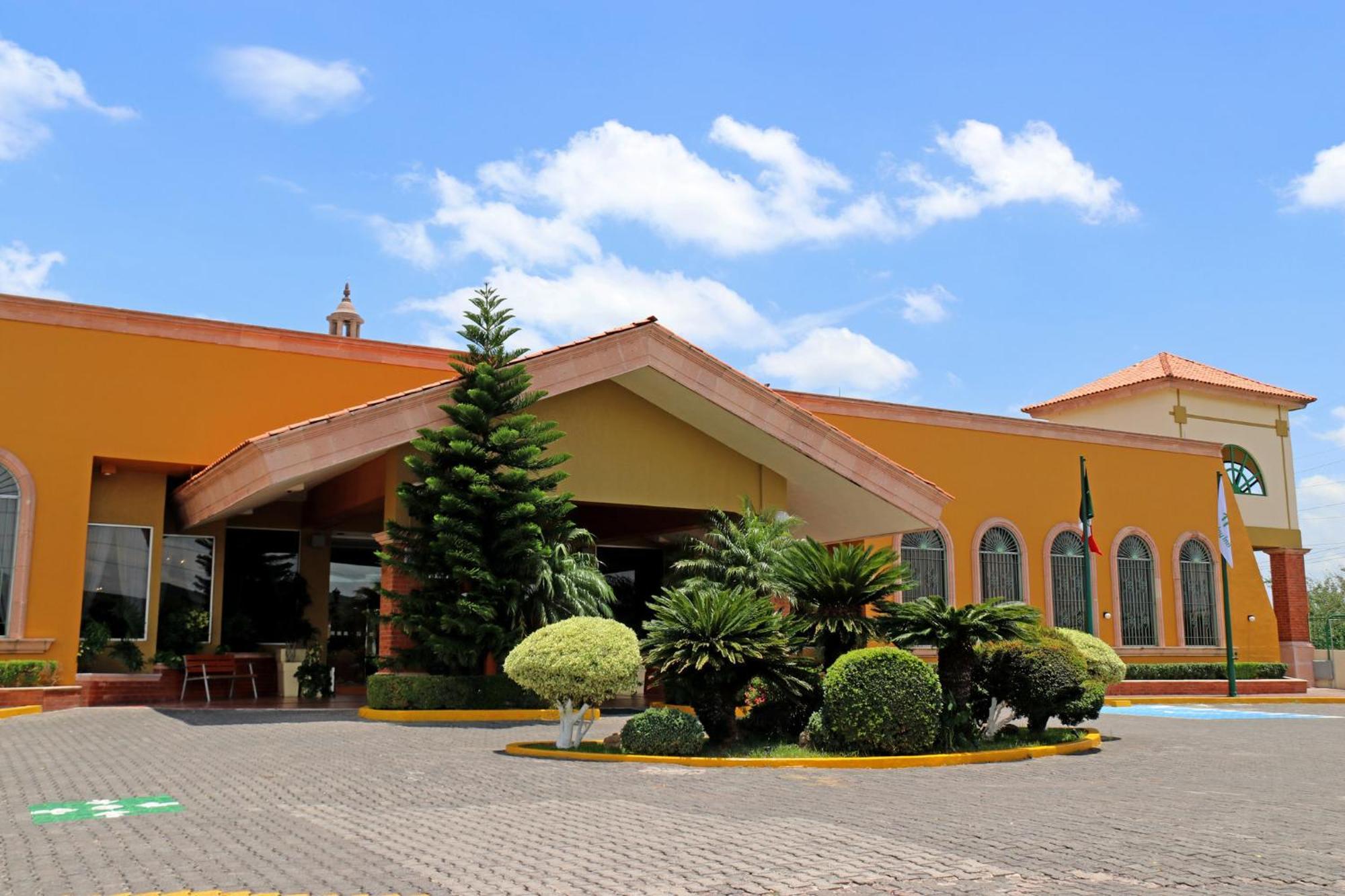 Holiday Inn La Piedad By Ihg Екстер'єр фото