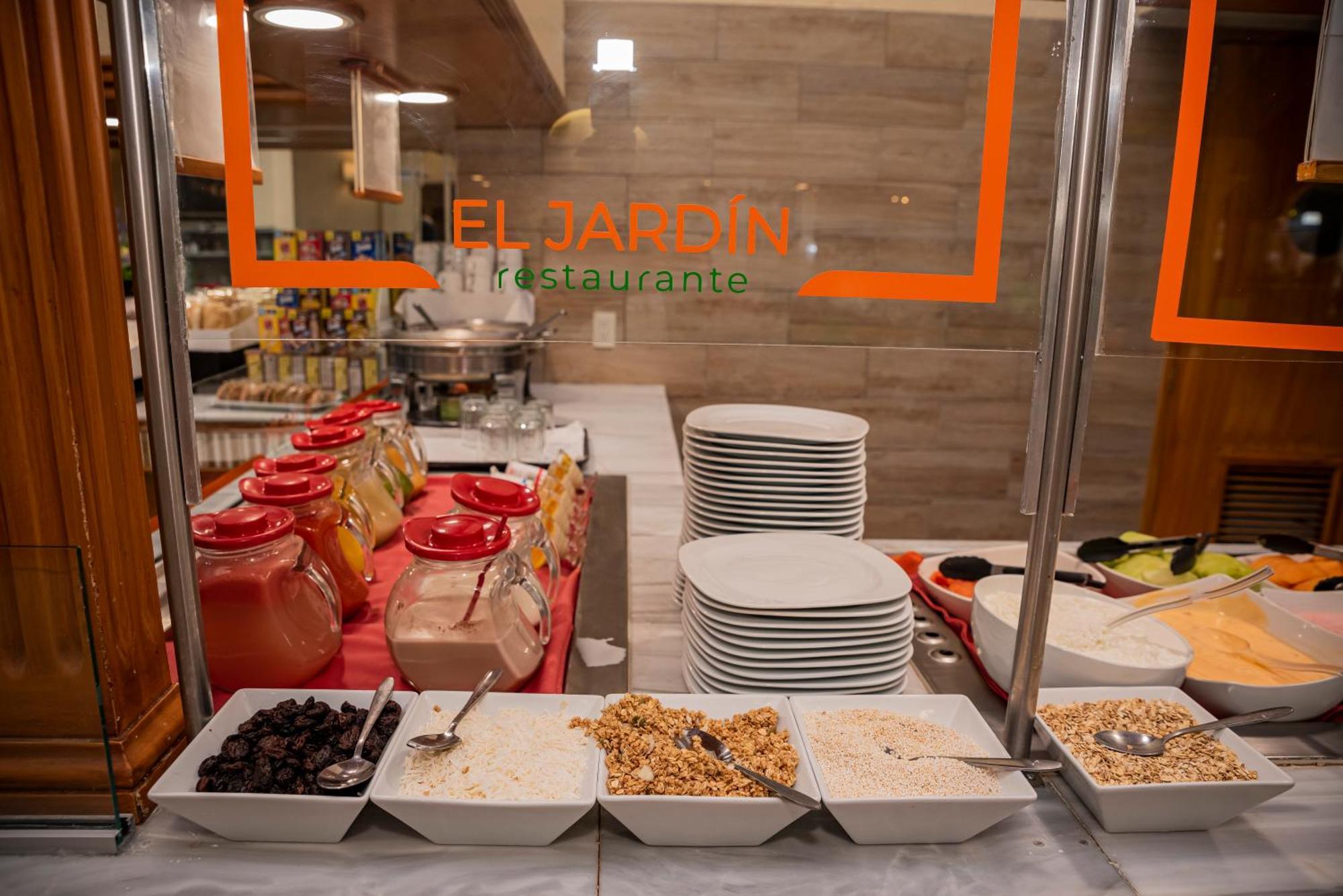 Holiday Inn La Piedad By Ihg Екстер'єр фото