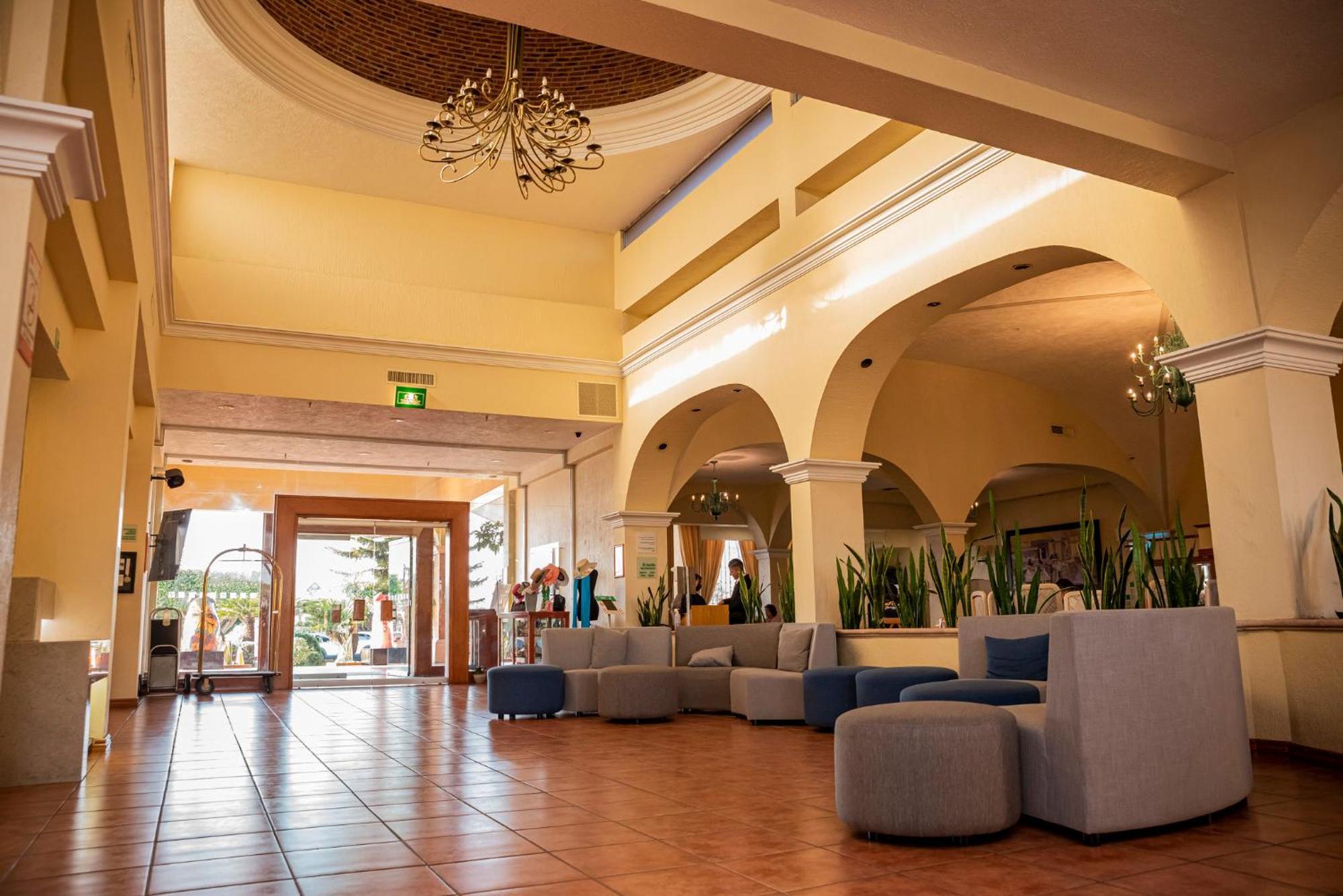 Holiday Inn La Piedad By Ihg Екстер'єр фото
