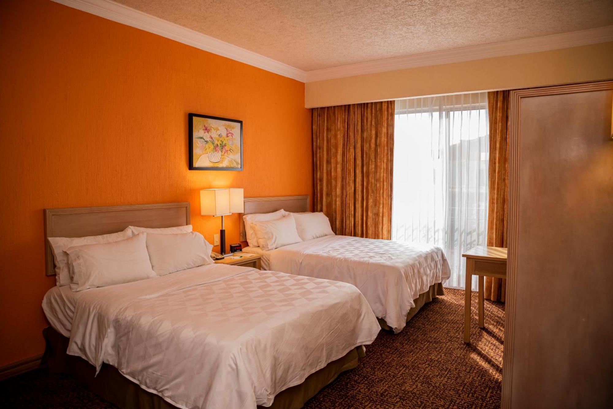Holiday Inn La Piedad By Ihg Екстер'єр фото